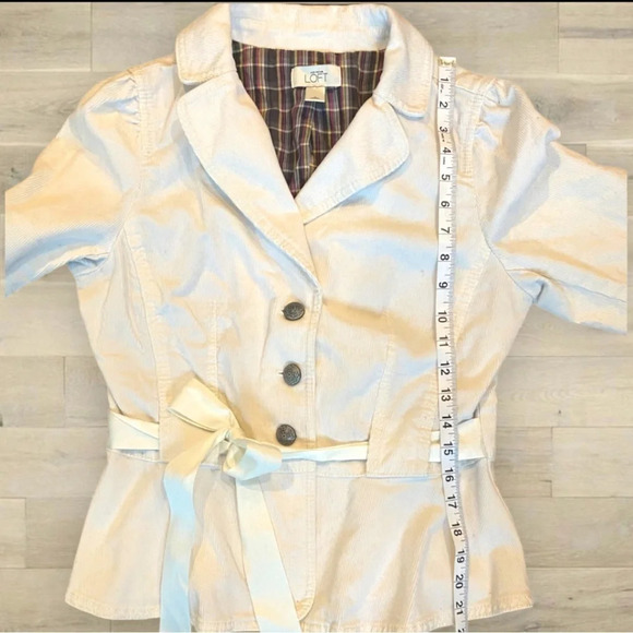 Loft cream beige corduroy peplum jacket size 4‎ - Picture 9 of 12